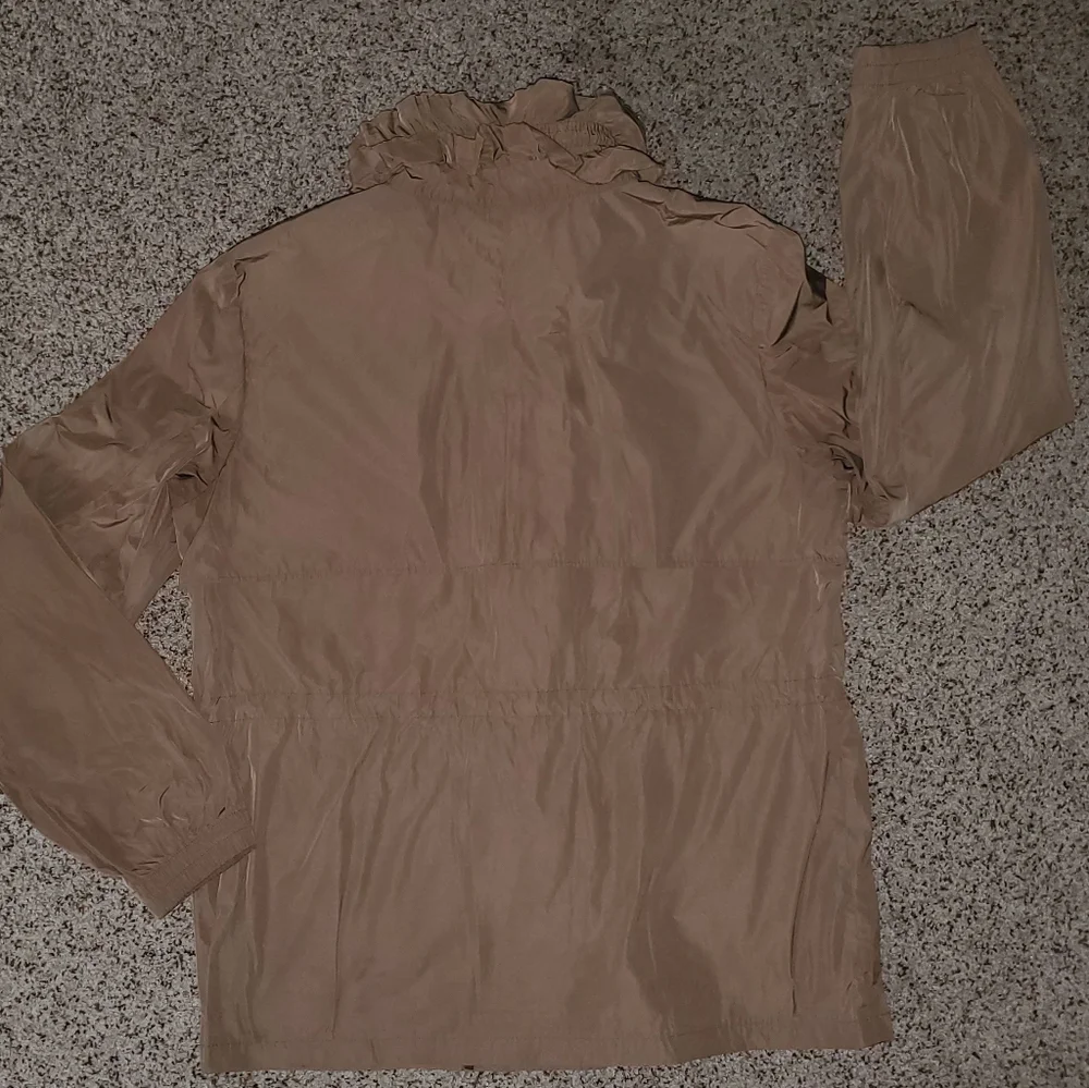 NWOT Banana Republic Windbreaker Vented Rain Coat Jacket
